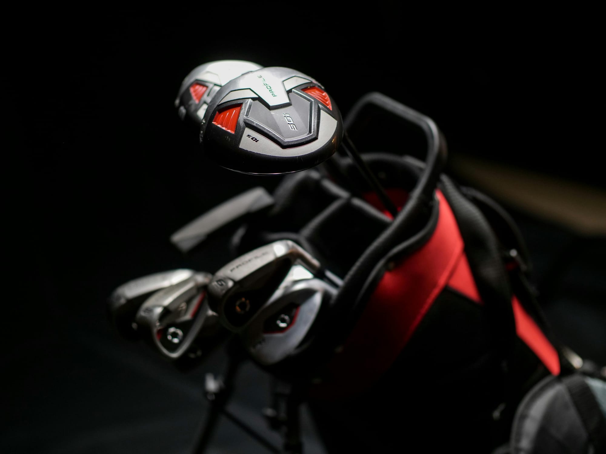 When to Replace Your Golf Clubs: The Signs to Look For
